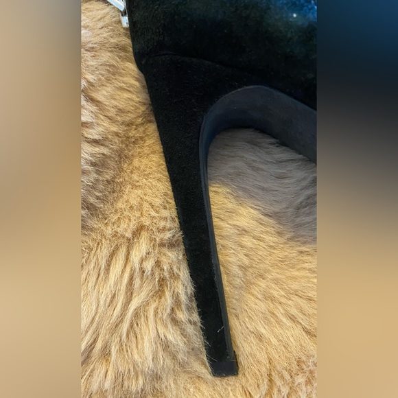 BCBG GENERATION-Caliko suede strappy elastic pumps. Size 10M - Picture 10 of 12